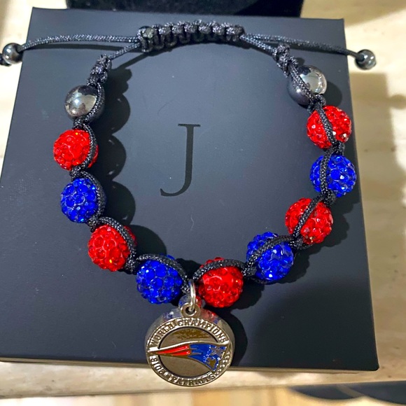 Authentic NFL Patriots bracelet - Picture 4 of 7